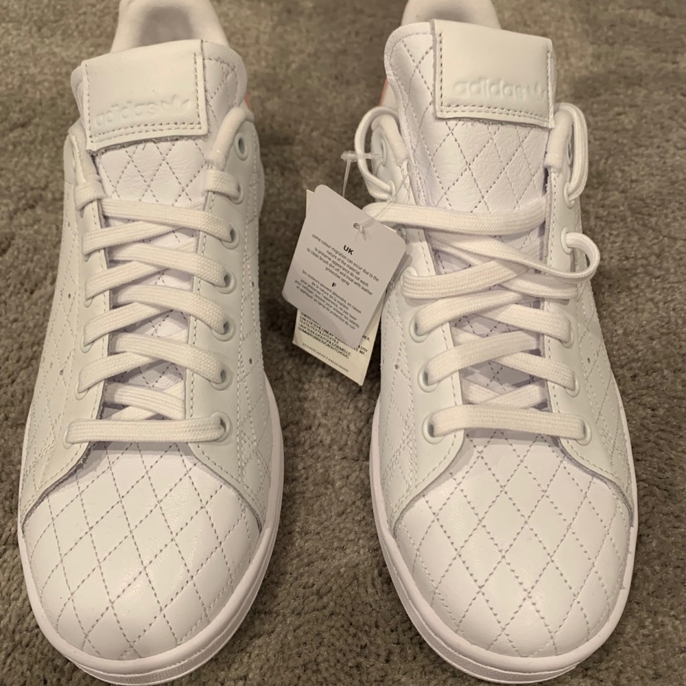 BRAND NEW: Quilted Stan Smith sneakers